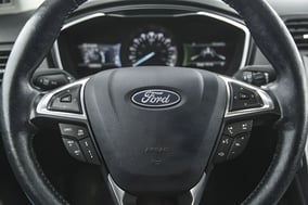 Elite Studio - 22-9845520-ford-fusion-2023-wall-of-fame-avant-coin-conducteur