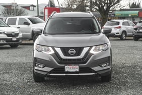 nissan-of-duncan-pre-owned-nissan-rogue-2018-5n1at2mv5jc793630-ava_oXvHlMF