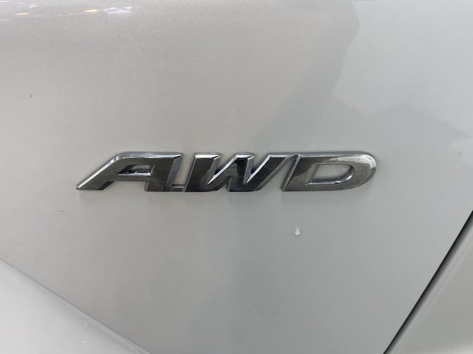 pg bleu leds - 19-7047080-honda-cr-v-2023-perfect-photoshoot-photos-exterieures